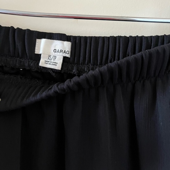 Black Maxi sheer skirt with slits 🖤 - Picture 4 of 5